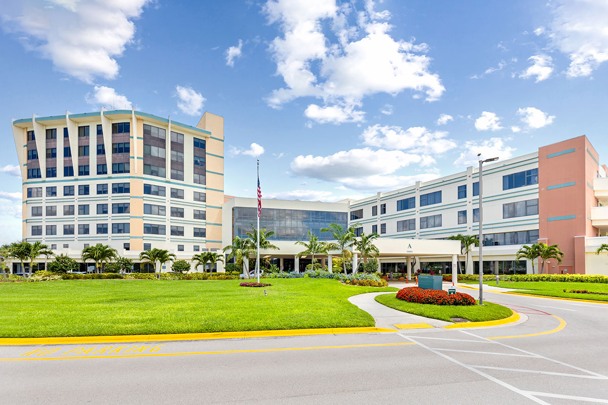 HealthPark Medical Center exterior