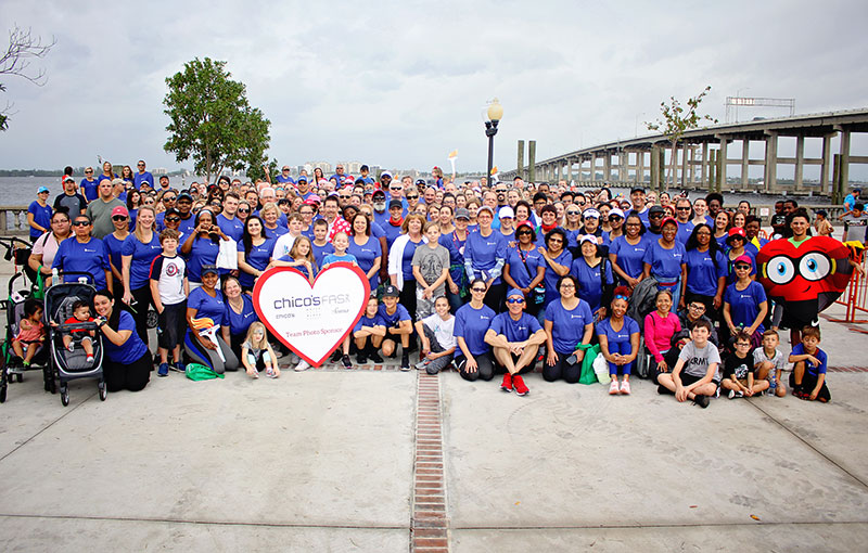 Community volunteer group picture